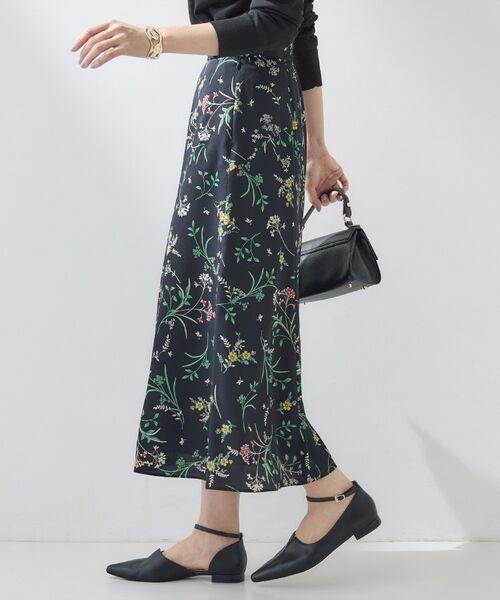 INDIVI / インディヴィ ロング・マキシ丈スカート | 【SETUP可能】モダンフラワー柄フレアスカート | 詳細6