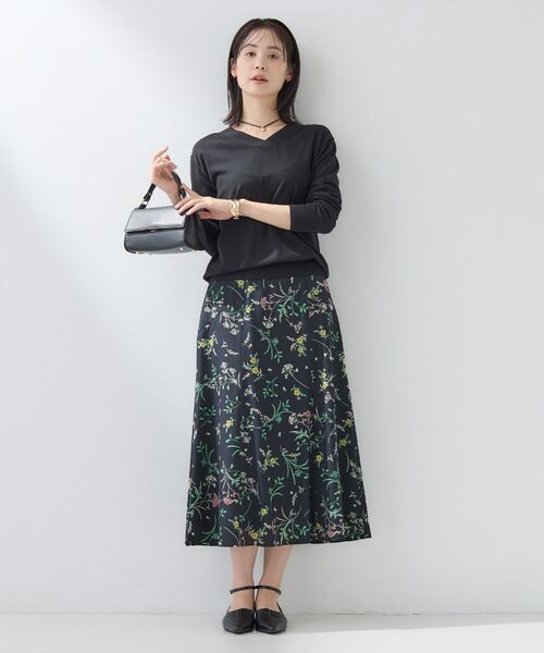 INDIVI / インディヴィ ロング・マキシ丈スカート | 【SETUP可能】モダンフラワー柄フレアスカート | 詳細8