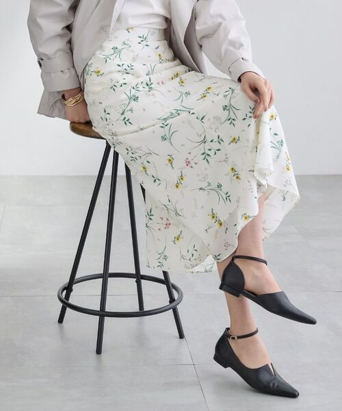 INDIVI / インディヴィ ロング・マキシ丈スカート | 【SETUP可能】モダンフラワー柄フレアスカート（ホワイト(102)）