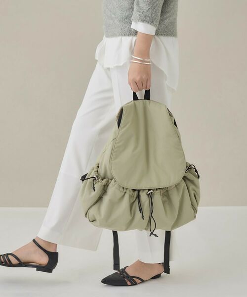 INDIVI / インディヴィ リュック・バックパック | 【超軽量／大人カジュアル】収納力◎！ギャザーフォルムリュック | 詳細4