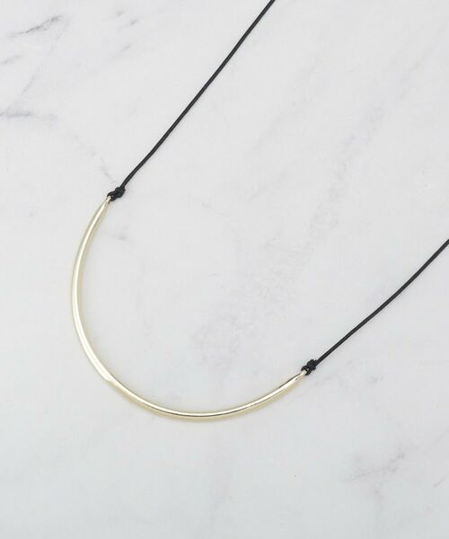 INDIVI / インディヴィ ネックレス・ペンダント・チョーカー | 【長さ調整自由】メタルカーブバーネックレス（ゴールド(007)）