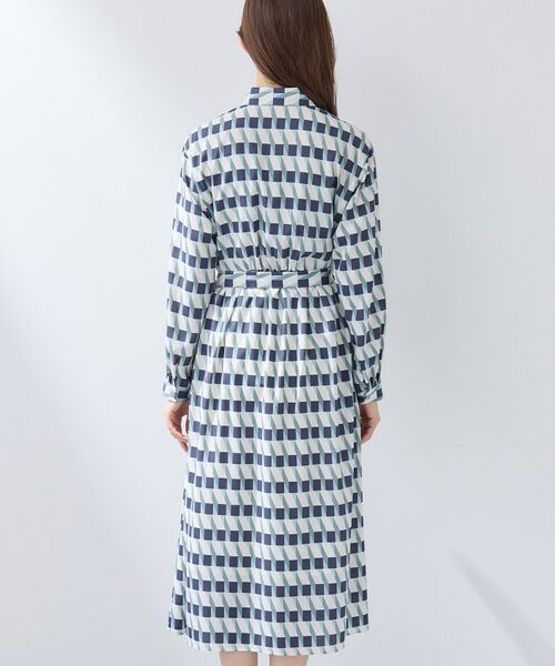 INDIVI / インディヴィ ロング・マキシ丈ワンピース | 【洗える/2WAY】ベルト付き ジオメトリック柄 シャツワンピース | 詳細12