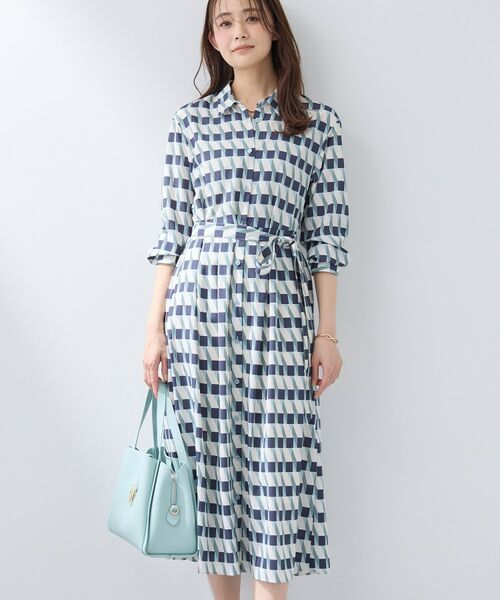 INDIVI / インディヴィ ロング・マキシ丈ワンピース | 【洗える/2WAY】ベルト付き ジオメトリック柄 シャツワンピース | 詳細2