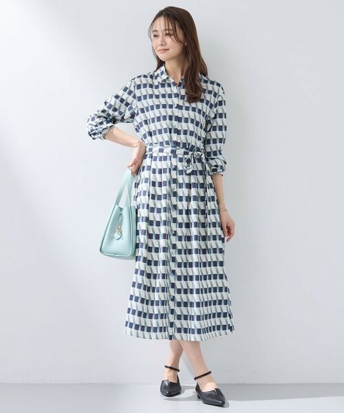 INDIVI / インディヴィ ロング・マキシ丈ワンピース | 【洗える/2WAY】ベルト付き ジオメトリック柄 シャツワンピース | 詳細3