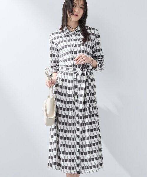 INDIVI / インディヴィ ロング・マキシ丈ワンピース | 【洗える/2WAY】ベルト付き ジオメトリック柄 シャツワンピース | 詳細6
