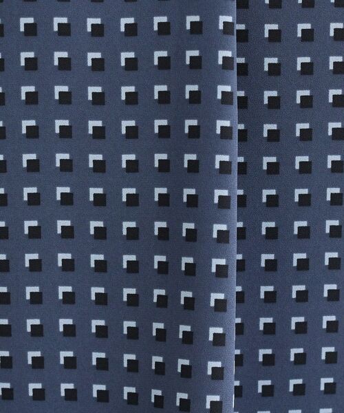 INDIVI / インディヴィ シャツ・ブラウス | 【洗える/UVケア】幾何学柄&無地 タックVネック 半袖ブラウス | 詳細17