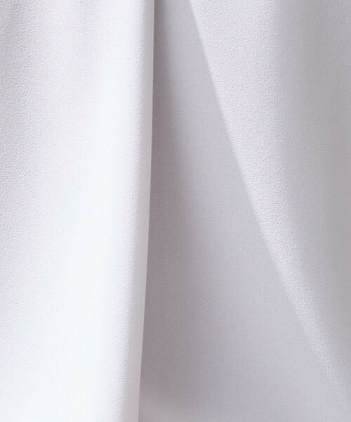 INDIVI / インディヴィ シャツ・ブラウス | 【洗える/UVケア】幾何学柄&無地 タックVネック 半袖ブラウス | 詳細21