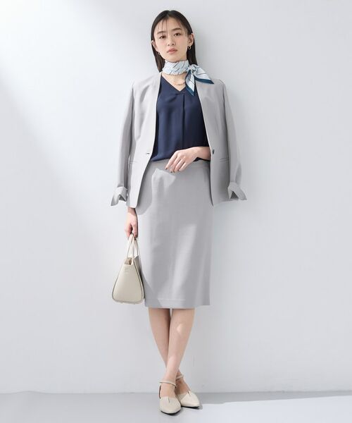 INDIVI / インディヴィ シャツ・ブラウス | 【洗える/UVケア】幾何学柄&無地 タックVネック 半袖ブラウス | 詳細8