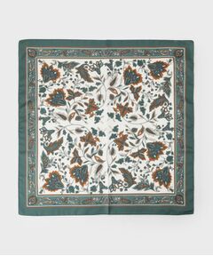 INDIVI / インディヴィ バンダナ・スカーフ | 【60cm四方】リーフ柄スカーフ
