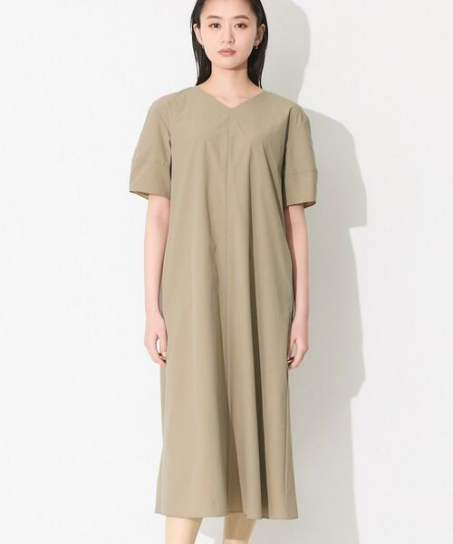 INDIVI / インディヴィ ロング・マキシ丈ワンピース | 【撥水／UVケア／SETUP可能】軽量ベルト付きAラインワンピース | 詳細16