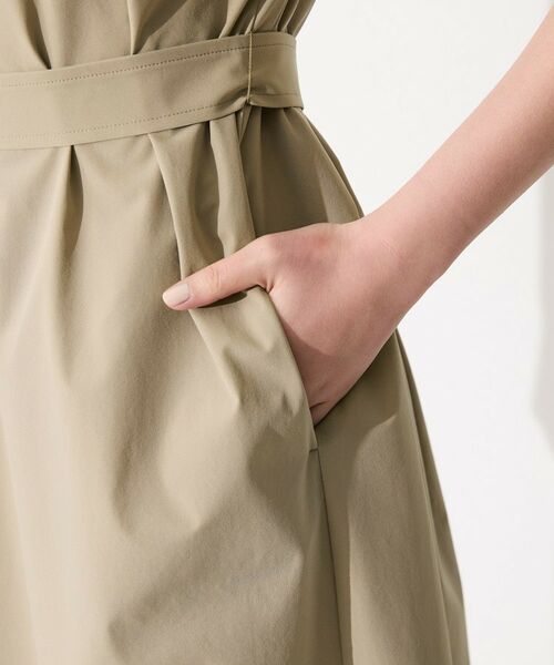 INDIVI / インディヴィ ロング・マキシ丈ワンピース | 【撥水／UVケア／SETUP可能】軽量ベルト付きAラインワンピース | 詳細21