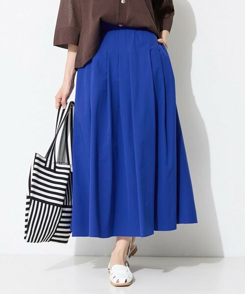 INDIVI / インディヴィ ロング・マキシ丈スカート | 【撥水／UVケア／SETUP可能】軽量マキシ丈タックスカート（ブルー(093)）