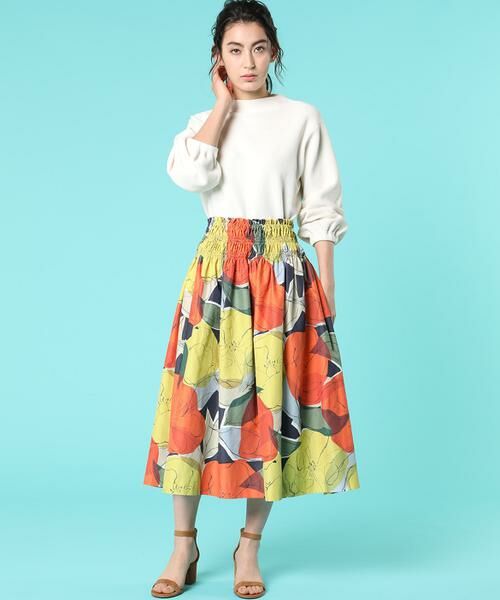 セール 水彩大花柄スカート ミニ ひざ丈スカート Ined イネド ファッション通販 タカシマヤファッションスクエア