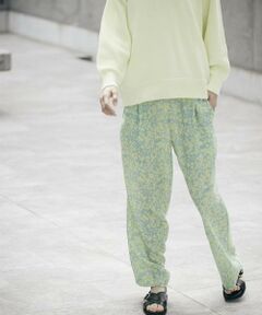 INED / イネド その他パンツ | 小花柄ワイドパンツ《Viscotecs》