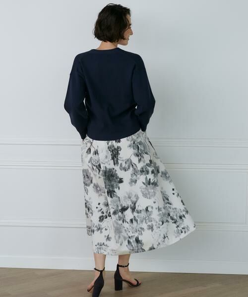 INED / イネド ミニ・ひざ丈スカート | 《大きいサイズ》フラワープリントスカート | 詳細5