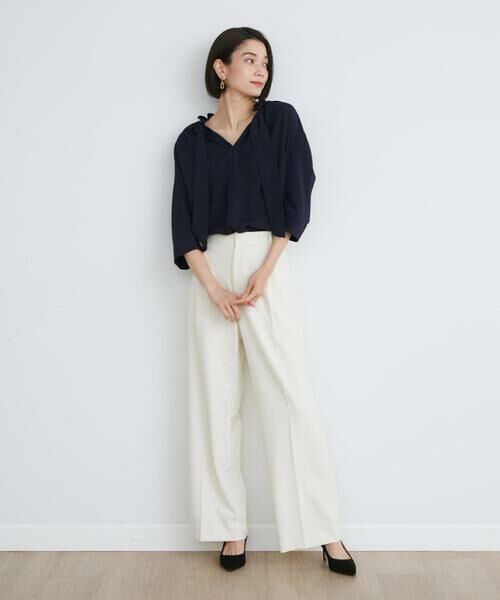 INED / イネド シャツ・ブラウス | 《大きいサイズ》ギャザーボウタイブラウス | 詳細2