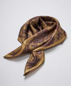 《SUPERIOR CLOSET》Small Classical Gold Scarf《Tapis Noir》