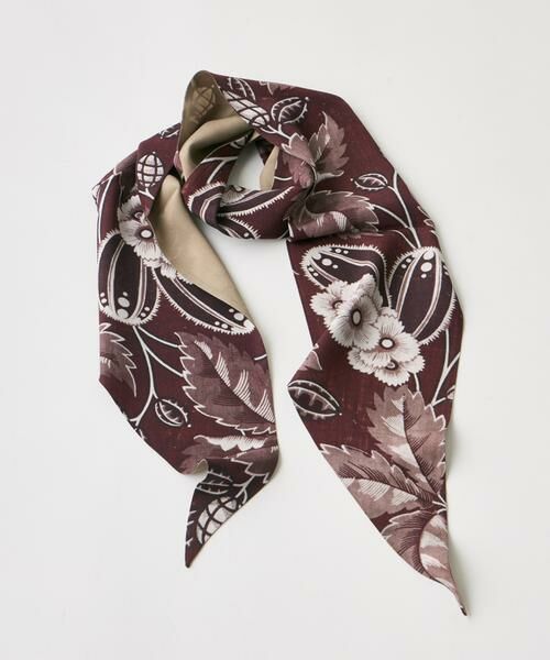 INED / イネド バンダナ・スカーフ | 《SUPERIOR CLOSET》Slim Bordeaux Bloom Scarf《Tapis Noir》 | 詳細1