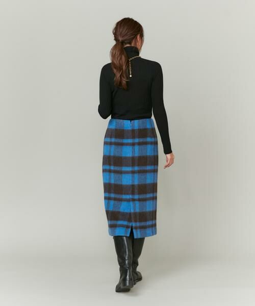 INED / イネド ミニ・ひざ丈スカート | シャギーチェックスカート《MANTECO》 | 詳細5