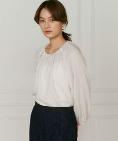美品 INED 2,3万円 ギャザーブラウス ボリュームスリーブブラウス イネド イネド INED 《大きいサイズ》ボリュームスリーブスキッパー
