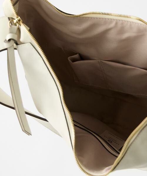 INED / イネド ショルダーバッグ | 《SUPERIOR CLOSET》ソフトレザーラウンドバッグ《LORISTELLA》 | 詳細6