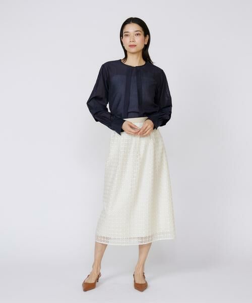 INED / イネド シャツ・ブラウス | シャイニーローンタックブラウス | 詳細2