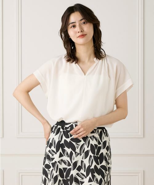 INED / イネド シャツ・ブラウス | キーネックブラウス | 詳細12