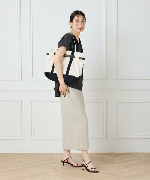 INED / イネド シャツ・ブラウス | 《大きいサイズ》キーネックブラウス | 詳細9