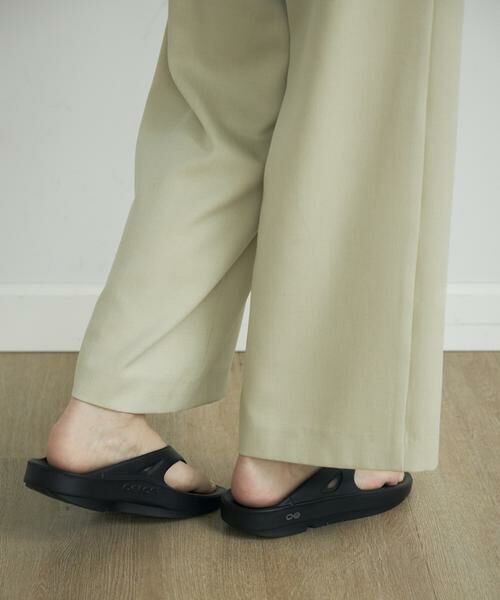 INED / イネド サンダル | Ooriginalサンダル《OOFOS》 | 詳細10