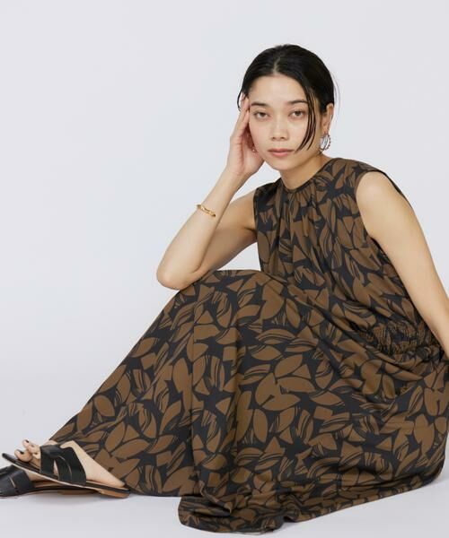 INED / イネド ミニ丈・ひざ丈ワンピース | ノースリーブプリントワンピース | 詳細13