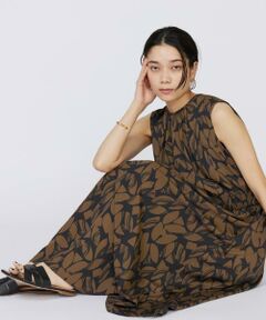 INED / イネド ミニ丈・ひざ丈ワンピース | 《大きいサイズ》ノースリーブプリントワンピース