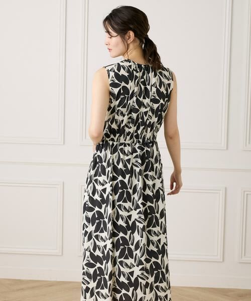 INED / イネド ミニ丈・ひざ丈ワンピース | 《大きいサイズ》ノースリーブプリントワンピース | 詳細21