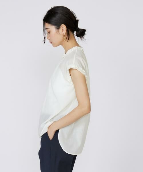 INED / イネド シャツ・ブラウス | 《大きいサイズ》タックフリルブラウス | 詳細14