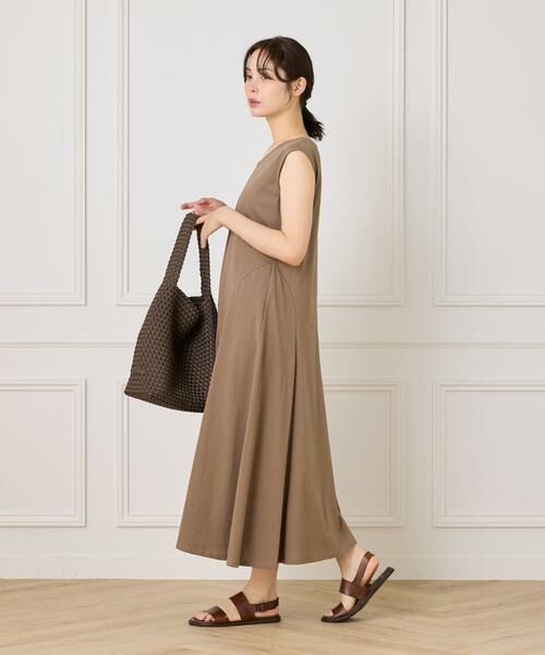 INED / イネド ミニ丈・ひざ丈ワンピース | フレアカットワンピース | 詳細3