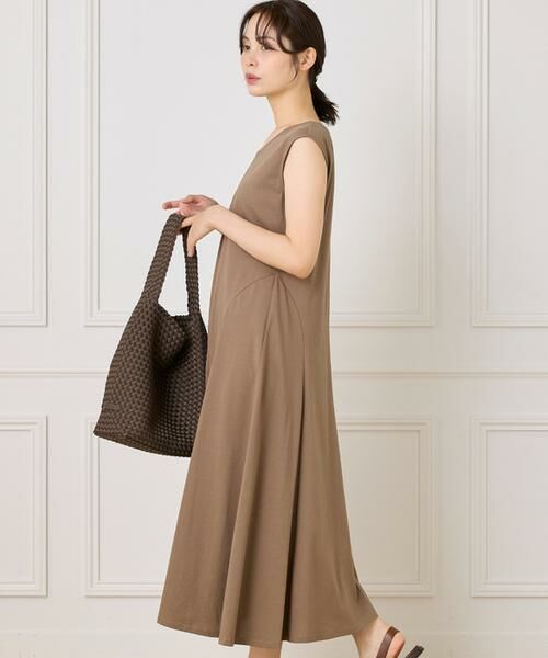 INED / イネド ミニ丈・ひざ丈ワンピース | フレアカットワンピース | 詳細9