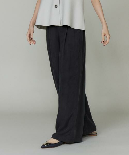 INED / イネド その他パンツ | キュプラフィブリルストレートパンツ(スミクロ5)