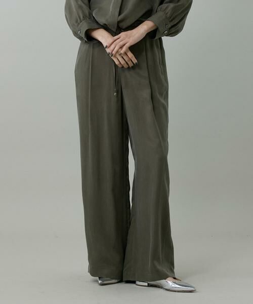INED / イネド その他パンツ | キュプラフィブリルストレートパンツ(カーキ3)