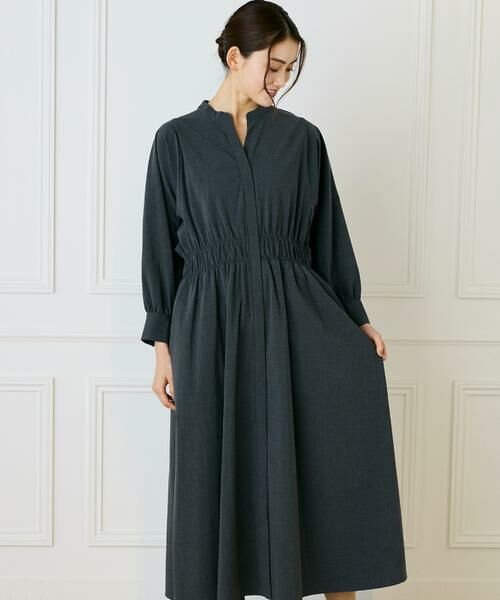 INED / イネド ミニ丈・ひざ丈ワンピース | 《大きいサイズ》バンドカラーワンピース | 詳細1