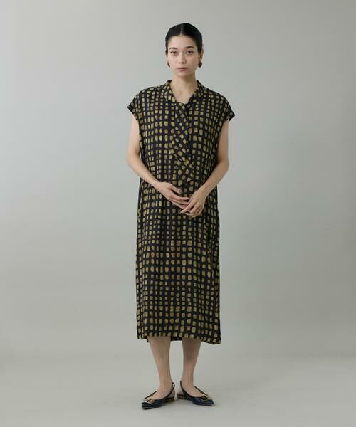 INED / イネド ミニ丈・ひざ丈ワンピース | 《大きいサイズ》デフォルメチェックボウタイワンピース　 | 詳細2