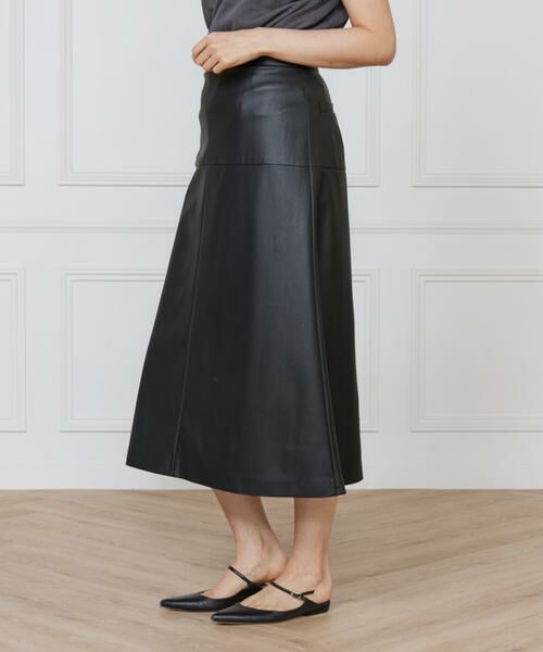 INED / イネド ロング・マキシ丈スカート | フェイクレザートラペーズスカート | 詳細15
