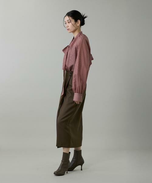 INED / イネド ミニ・ひざ丈スカート | 《大きいサイズ》ライトカルゼ ラップ風タイトスカート | 詳細7