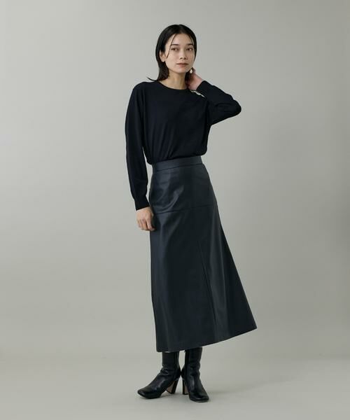 INED / イネド ミニ・ひざ丈スカート | 《大きいサイズ》フェイクレザートラペーズスカート | 詳細6