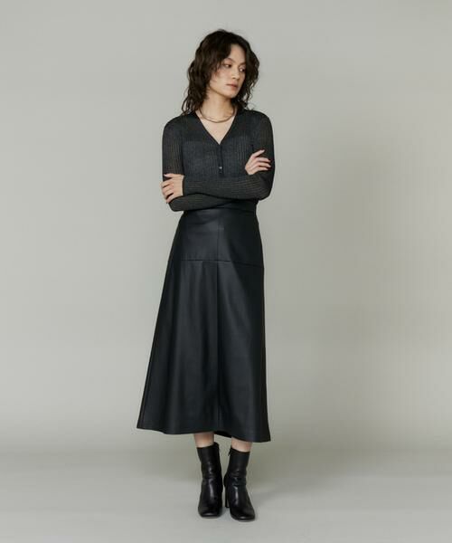 INED / イネド ミニ・ひざ丈スカート | 《大きいサイズ》フェイクレザートラペーズスカート | 詳細8