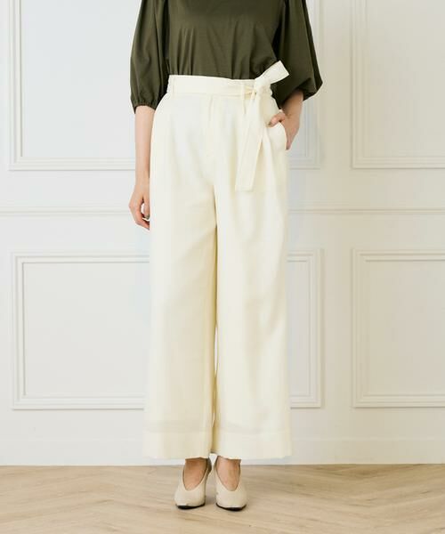 INED / イネド その他パンツ | ライトカルゼ ベルテッドワイドパンツ(オフホワイト1)