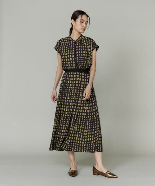 INED / イネド シャツ・ブラウス | デフォルメチェックプリントブラウス | 詳細3