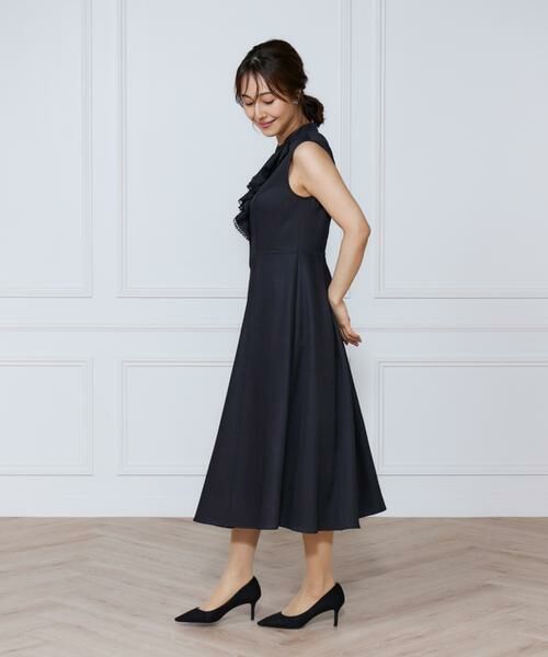 INED / イネド ミニ丈・ひざ丈ワンピース | デニムプリントラッフルワンピース | 詳細4