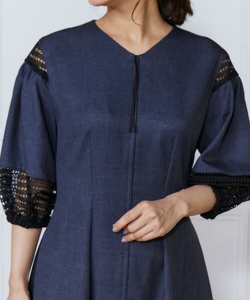 INED / イネド ミニ丈・ひざ丈ワンピース | デニムプリントレース使いワンピース | 詳細12