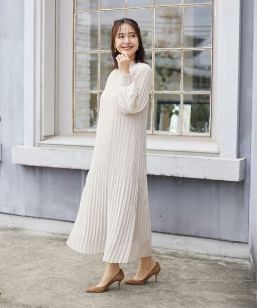 INED / イネド ミニ丈・ひざ丈ワンピース | 総プリーツシャーリングワンピース | 詳細11