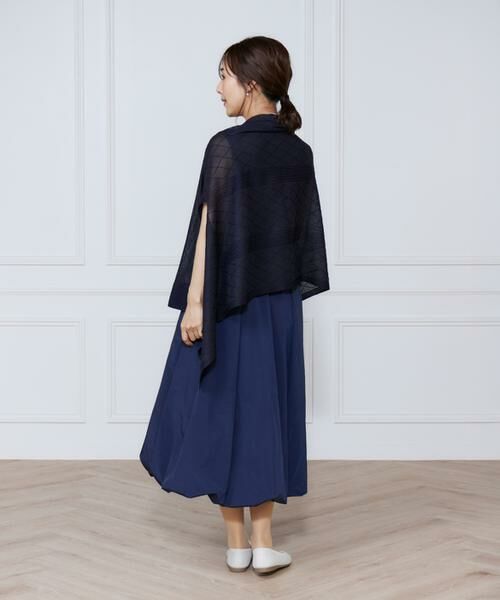 INED / イネド マフラー・ショール・スヌード・ストール | シアーアーガイル大判ニットショール | 詳細4