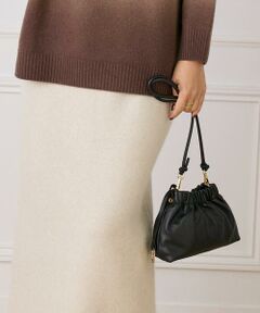 INED / イネド ショルダーバッグ | ドローストリングバッグ《INNUE》